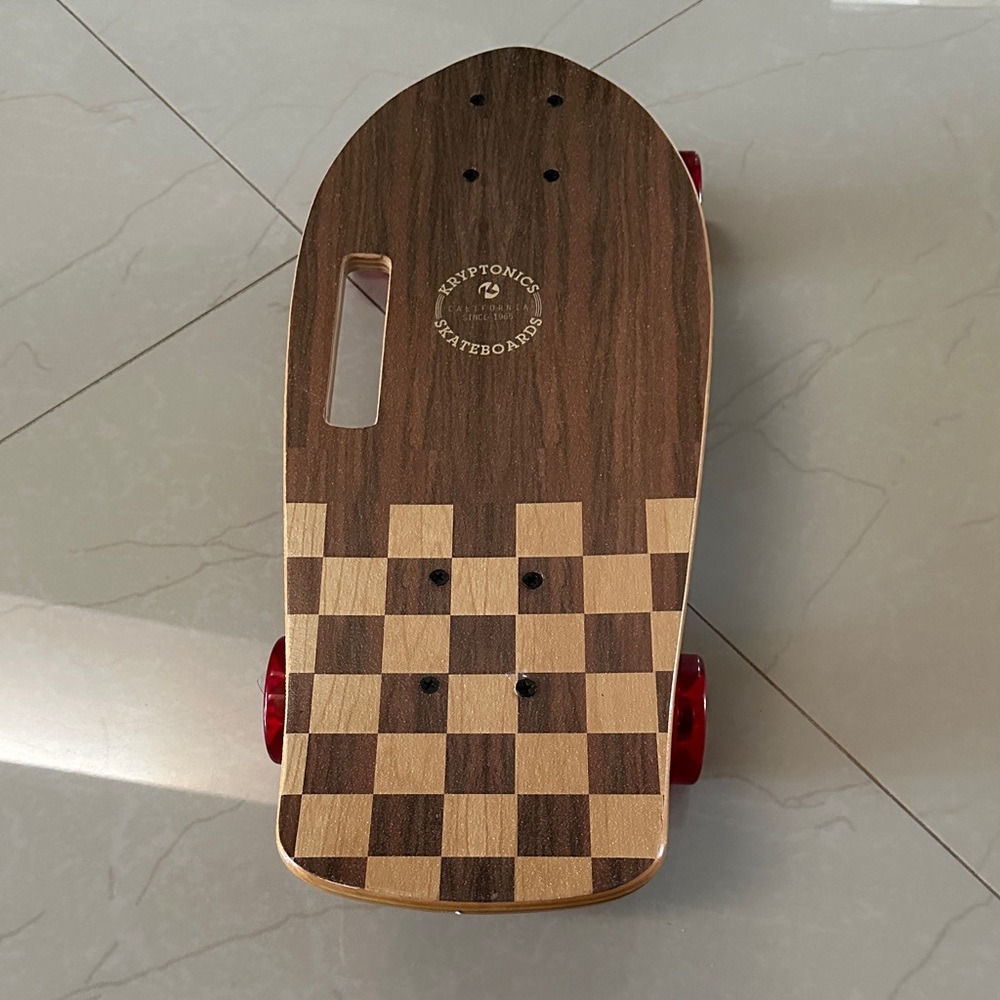 Kids Skateboard with Red Wheels/Mini long skateboard.